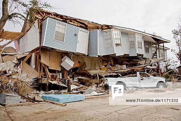 Schäden Durch Hurrikan Katrina. Slidell, Louisiana. USA ...