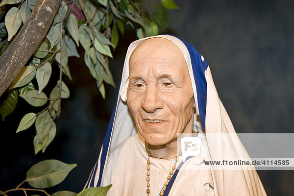 Mutter Teresa Agnes Gonxha Bojaxhiu als Wachsfigur Wachsmuseum Prag ...