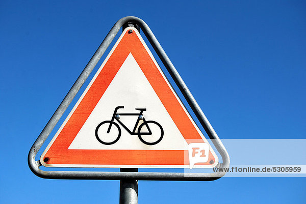 Schild, Verkehrszeichen, Achtung Fahrrad