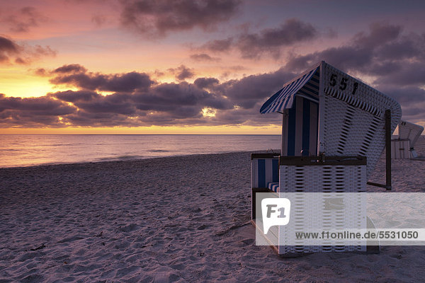 Strandkorb Sonnenuntergang sdatec.com