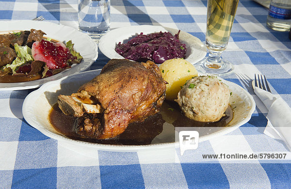 bayerisches Essen, Bayern, Deutschland, Europa, Landshut,Schweinshaxe