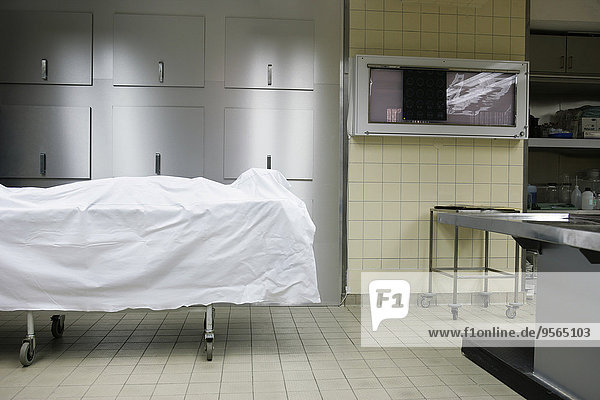 Feuerwehr,Krankenhaus,Pathologie