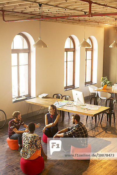 sprechen,Mensch,Kreativität,Büro,Menschen,Kreis,Business
