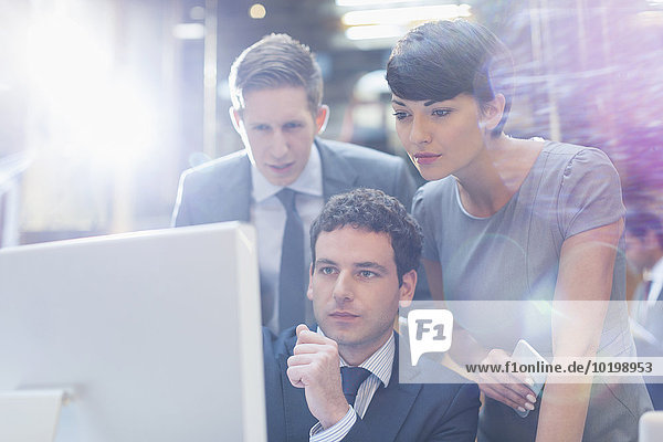 Computer,Mensch,Fokus,Büro,Menschen,arbeiten,Business