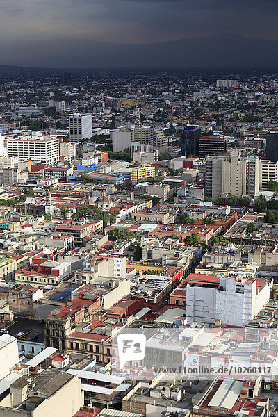 hoch,oben,Stadtansicht,Stadtansichten,Himmel,Ansicht,Flachwinkelansicht,Winkel