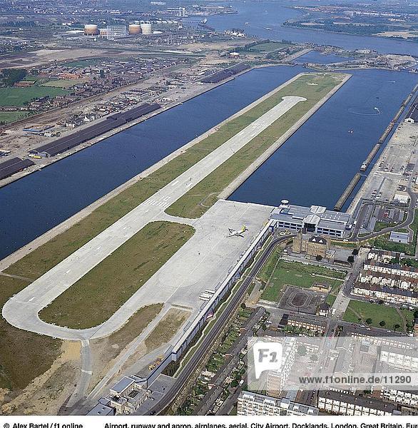 Luftbild von Stadtflughafen  London  England