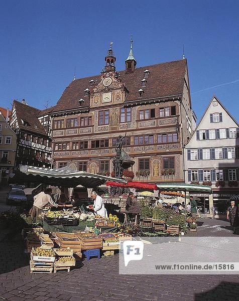 Marktstand an Gebäuden  Schwäbischen Alb  Tübingen  Baden-Württemberg  Deutschland