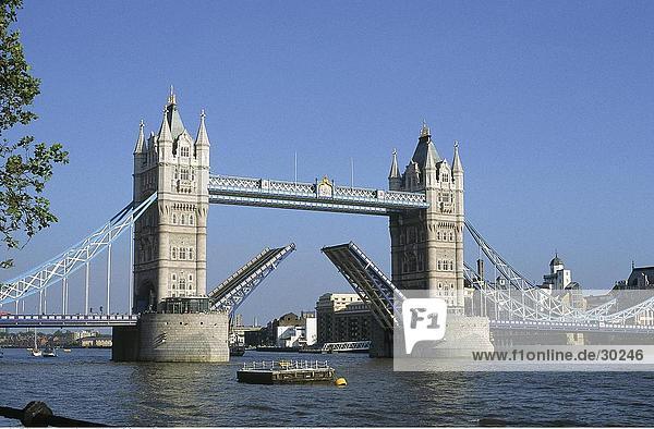 Brücke über Fluss  Themse  Tower Bridge  London  England