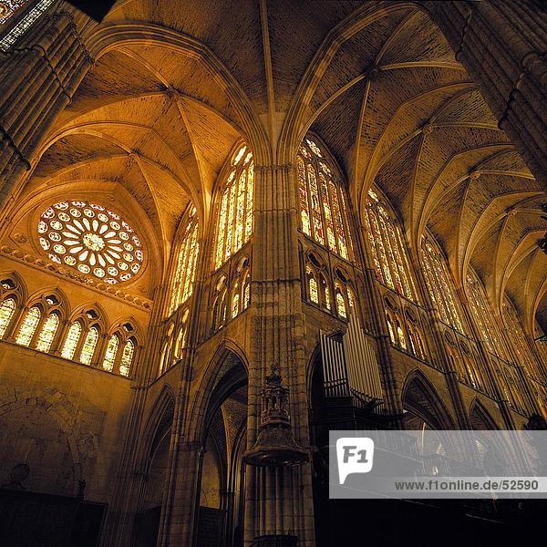 Innere der Kathedrale  Leon Kathedrale  Leon  Spanien
