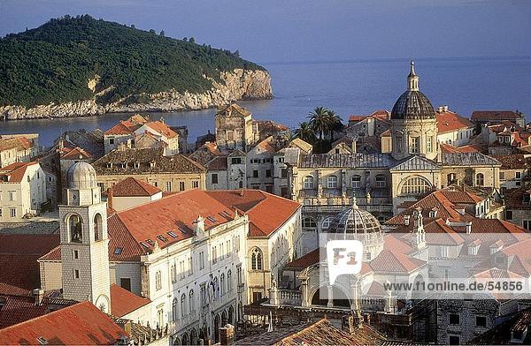 hoch oben Ufer Großstadt Ansicht Flachwinkelansicht Winkel Kroatien Dalmatien Dubrovnik