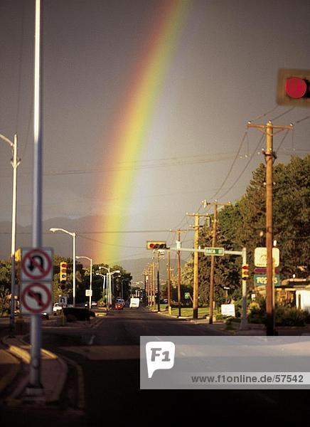 Regenbogen Formation Himmel über Stadt Santa Fe New Mexico USA