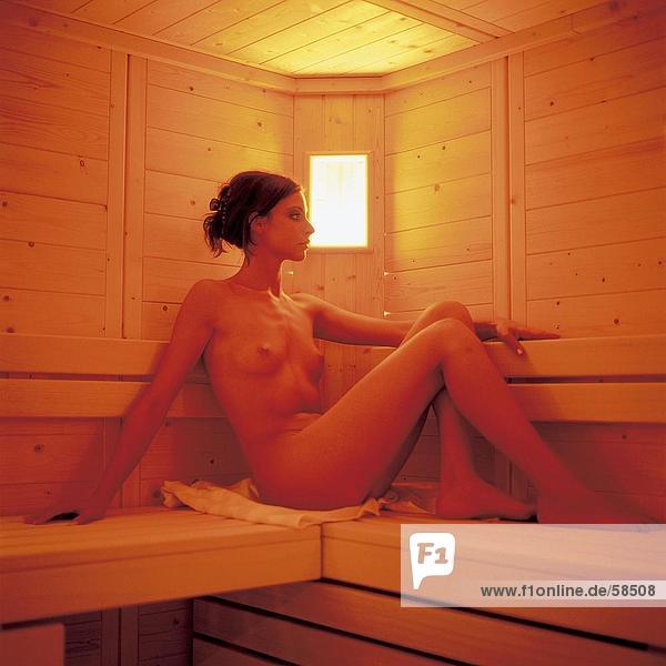 Nackte mädchen in der sauna - 🧡 Sauna Nackt Gif Porn Videos kostenlos auf....