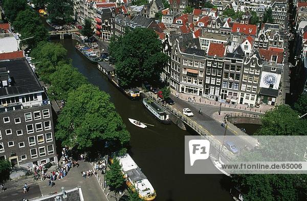 Luftbild von Gebäuden Waterfront  Amsterdam  Niederlande