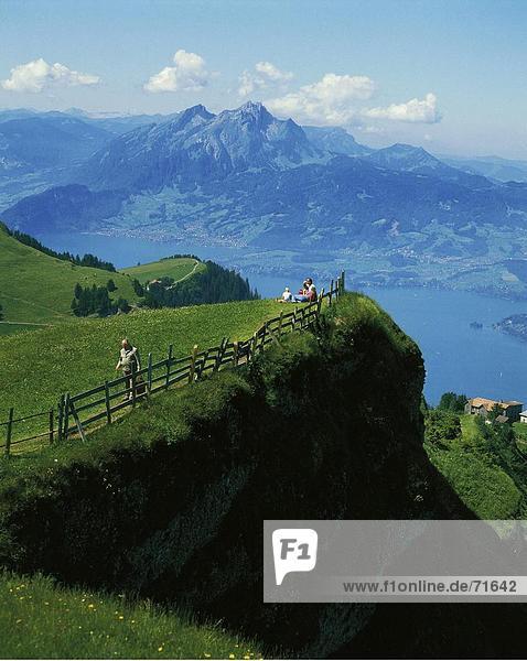 10106584  Rigi  Reisenden  Ansicht  Zentralschweiz  Schweiz  Europa  Vierwaldstattersee  Vierwaldstättersee  See  Meer