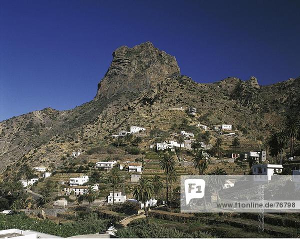 10647388  Dorf  Stein  Klippe  Kanarische Inseln  Inseln  La Gomera  Landschaft  Roque Cano  Spanien  Europa  Vallehermoso  Vulkan