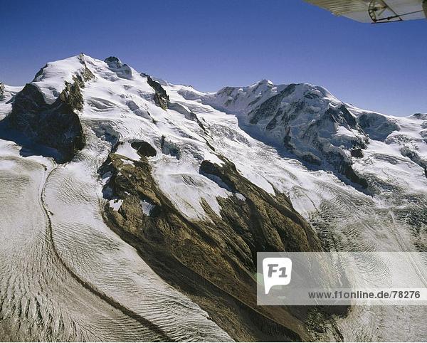 Landschaftlich schön landschaftlich reizvoll Europa Berg Alpen Monte Rosa Schweiz Kanton Wallis
