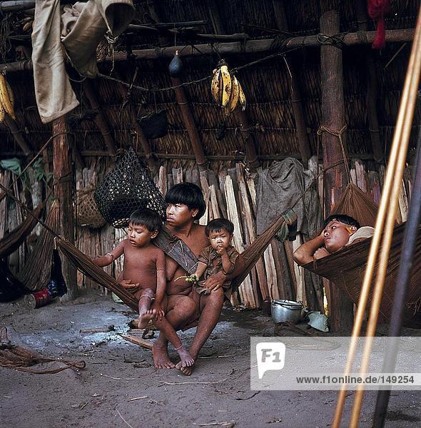 Hütte ruhen Hängematte Ethnisches Erscheinungsbild Brasilien