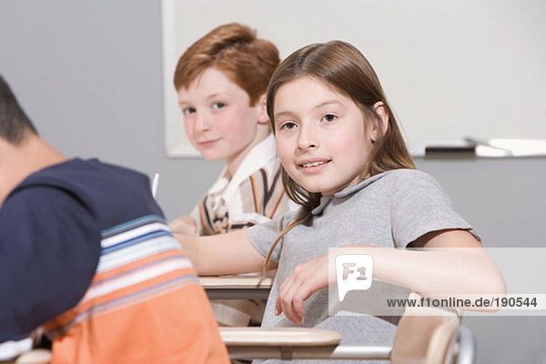 Kinder im Unterricht