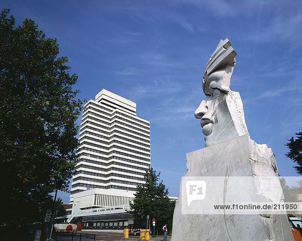 Monument sculpture in front of city hall  Kaiserslautern Town Hall  Kaiserslautern  Rhineland-Palatinate  Germany