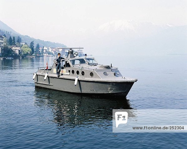 ps grenze motorboot