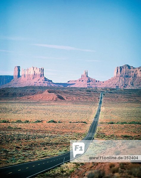 10256563 Arizona cliff formations highway scenery monument Valley USA America North America