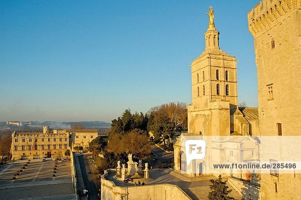 Kathedrale gegen blauen Himmel  Provence-Alpes-Côte d ' Azur  Frankreich