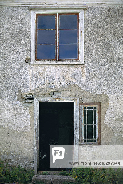 Fenster Wohnhaus Tür