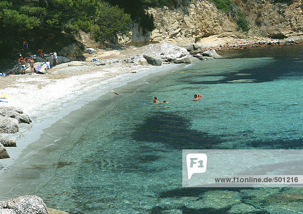 Frankreich  Korsika  Strand und Bucht