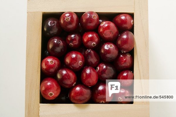 Cranberries in Holzkiste
