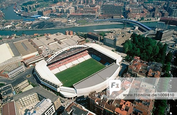San Mamés Stadion. Nervión Mündung. Bilbao. Vizcaya. Spanien.