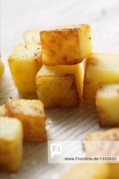 Gebratene Kartoffelwürfel