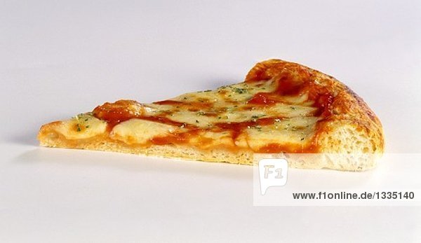 Ein Stück Pizza Margeritha