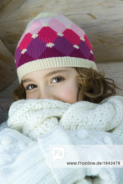 Mädchen in warmer Kleidung  Portrait