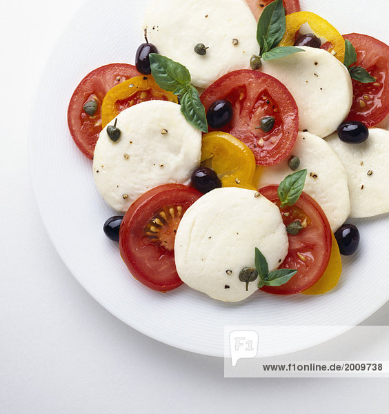 Tomaten und Mozzarella-Salat Tomaten und Mozzarella-Salat