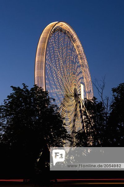A Ferris wheel at dusk