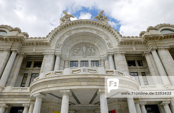 Mexico-Stadt Hauptstadt niedrig Wohnhaus Mexiko Ansicht Flachwinkelansicht Winkel Oper Palacio de Bellas Artes