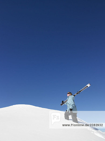 Skifahrer-Kletterberg