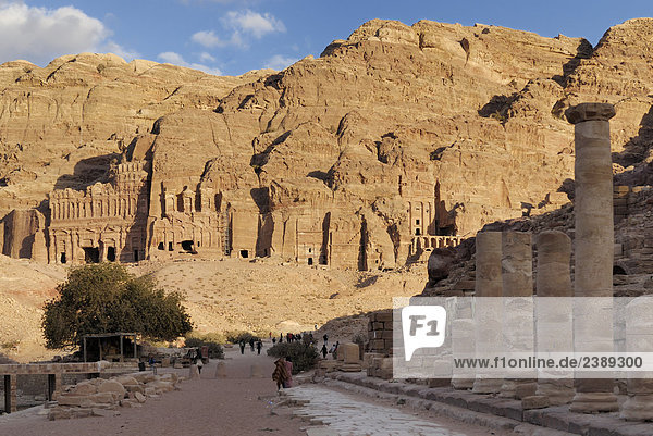 Tourists at archeological site  Urn Tomb  Petra  Wadi Musa  Jordan