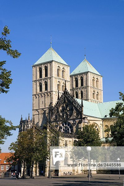 Fassade der Kirche  St. Paulskirche  Münster  Nordrhein-Westfalen  Deutschland