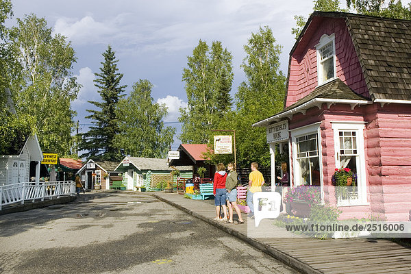 Sommer Hektik Druck hektisch Stadt Innenaufnahme Gold Alaska Alaskaland Fairbanks