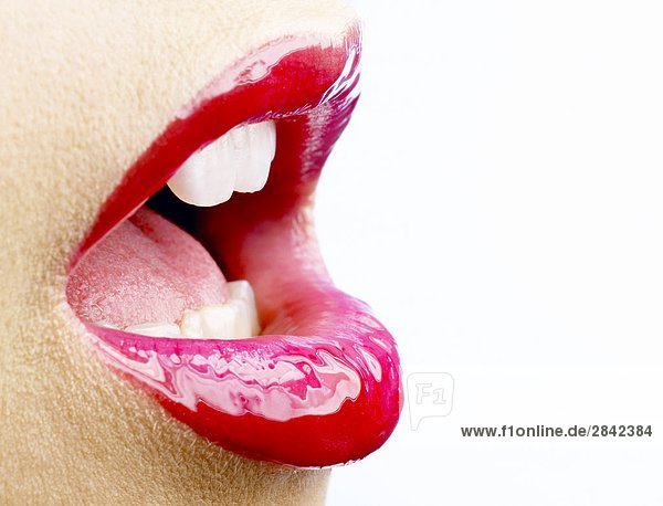 close up of eine 26 Jahre alte rote Lippenstift  Montreal  Quebec  Kanada mund