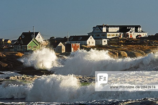 Sturm Ozean Küste Dorf angeln Gewölbe Kanada Granit Nova Scotia Neuschottland Wellen brechen