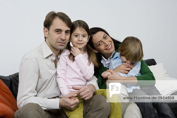 Porträt einer vierköpfigen Familie