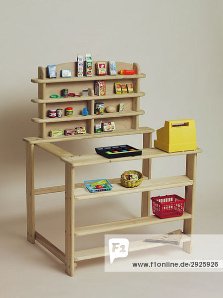 Toy grocery store