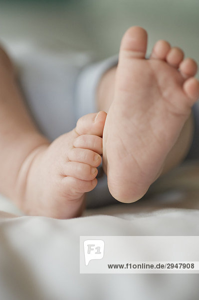 Nahaufnahme eines Babys Füße