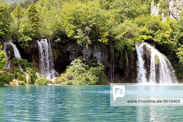 Wasserfälle im Nationalpark Plitvicer Seen  Kroatien