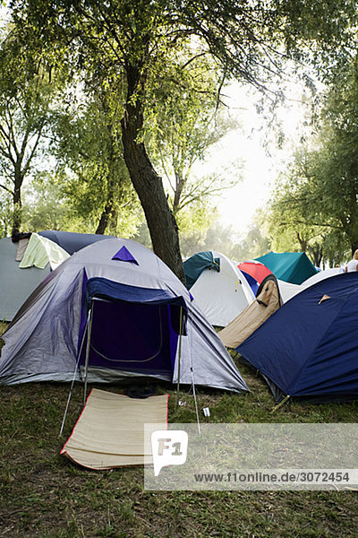 Zelte im camping Platz Ungarn