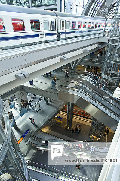 Hauptbahnhof  Berlin  Deutschland