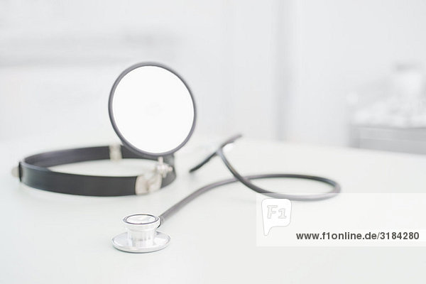 Stethoscope and head mirror