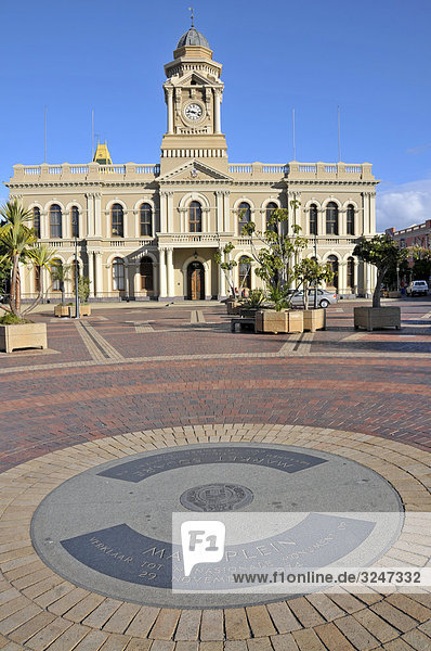 Rathaus und Marktplatz von Port Elizabeth  Republik Südafrika